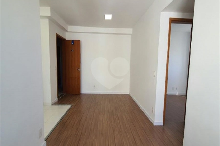 Apartamento à venda bairro Jardim Boa Vista.