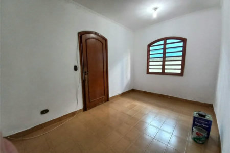 Casa à venda com 3 quartos, sendo 1 suíte, em Jardim das Vertentes, São Paulo, SP