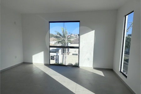 Casa à venda com 4 suítes em Campo Grande, Rio de Janeiro, RJ