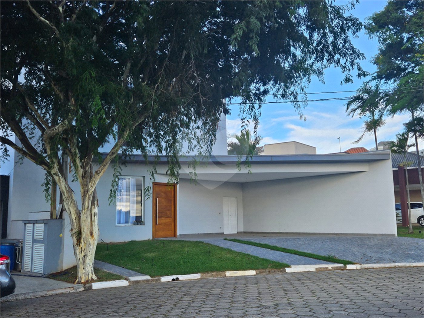 Casa à venda com 4 suítes no condomínio Portal da Vila Rica, Itu - SP