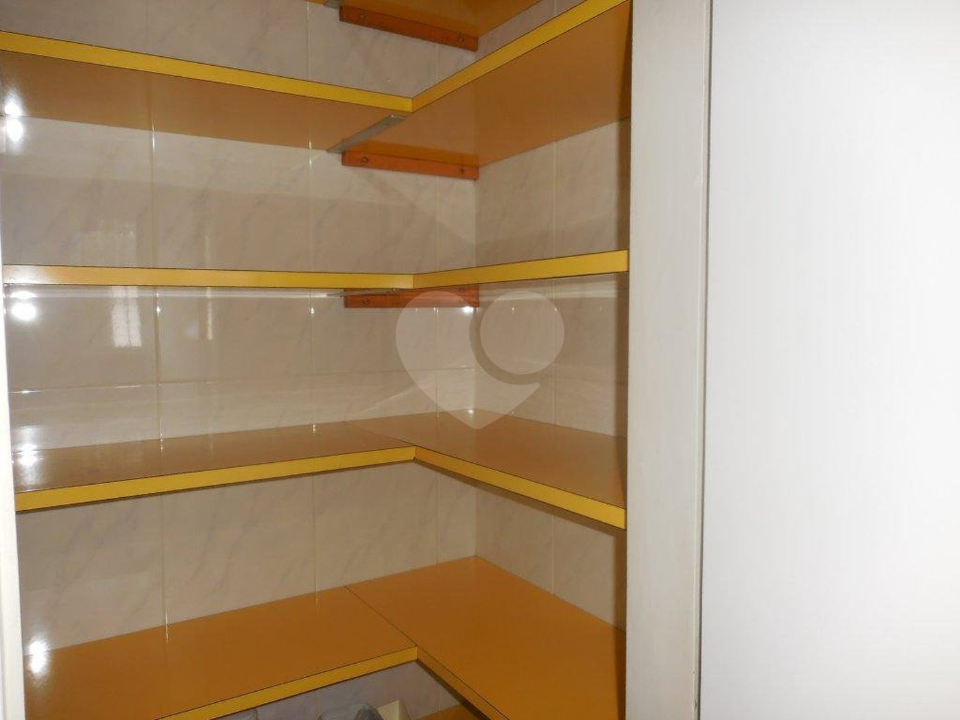 Casa Térrea à venda com 4 quartos, sendo 2 suítes, em Jardim Floresta, São Paulo, SP