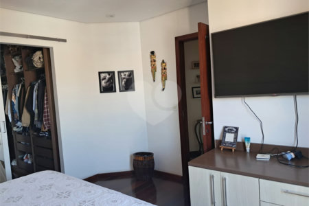 Apartamento à venda com 3 quartos, sendo 1 suíte, em Nova Petrópolis, São Bernardo do Campo, SP