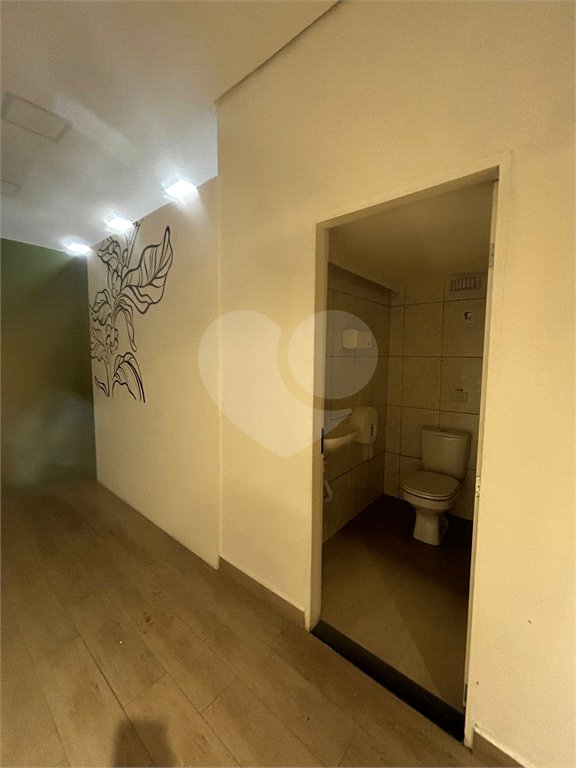 Sobrado à venda ou para alugar com 3 quartos em Higienópolis, São Paulo, SP