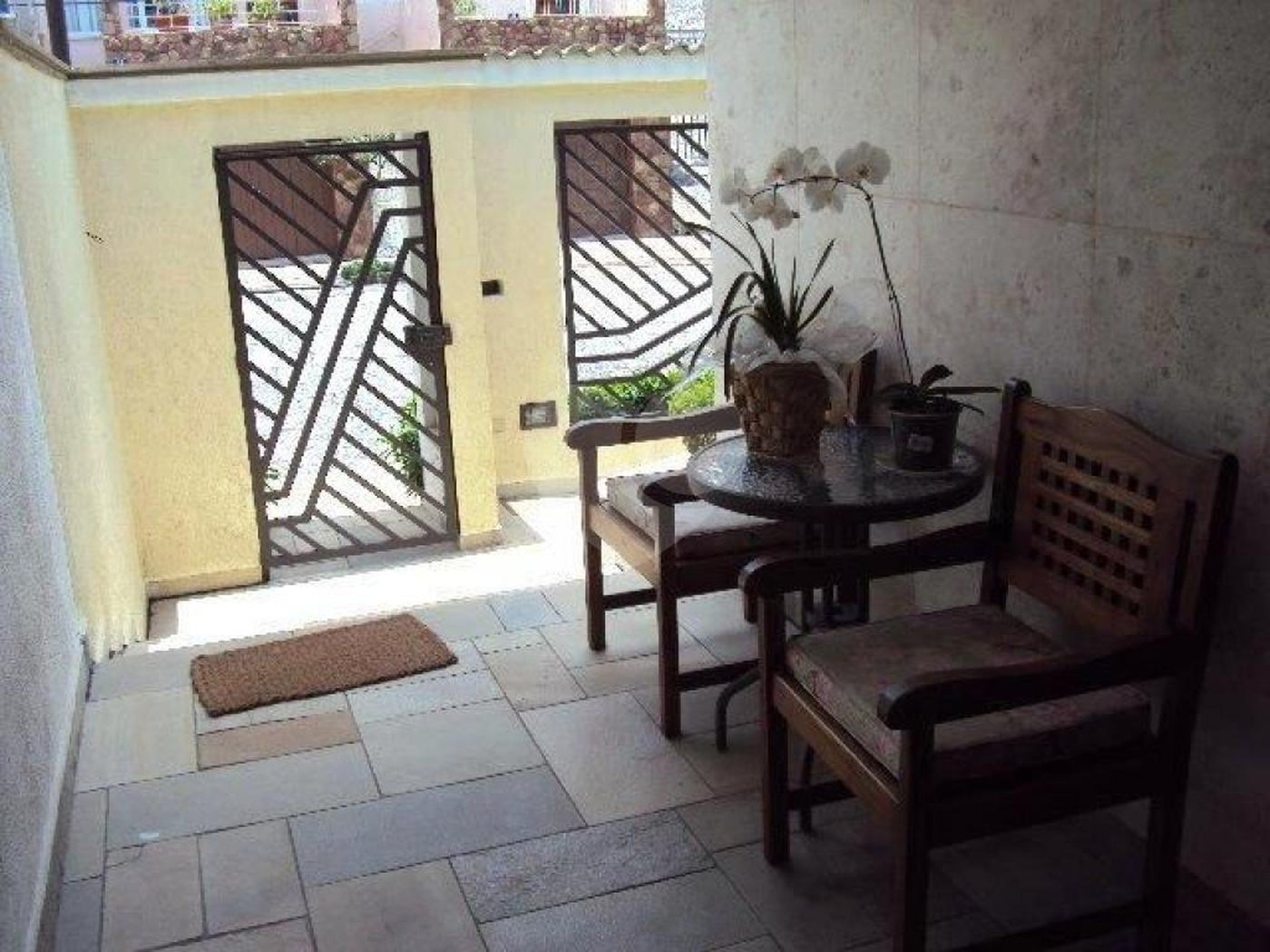 Sobrado à venda com 3 quartos, sendo 1 suíte,  em Vila Paulicéia, São Paulo, SP