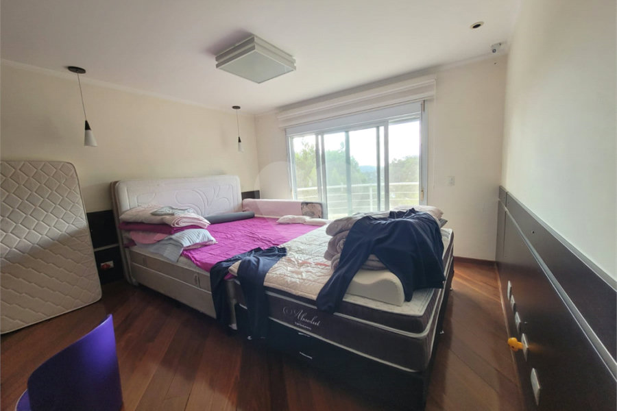 Casa à venda com 3 suítes no condomínio Alpes da Cantareira, Mairiporã - SP