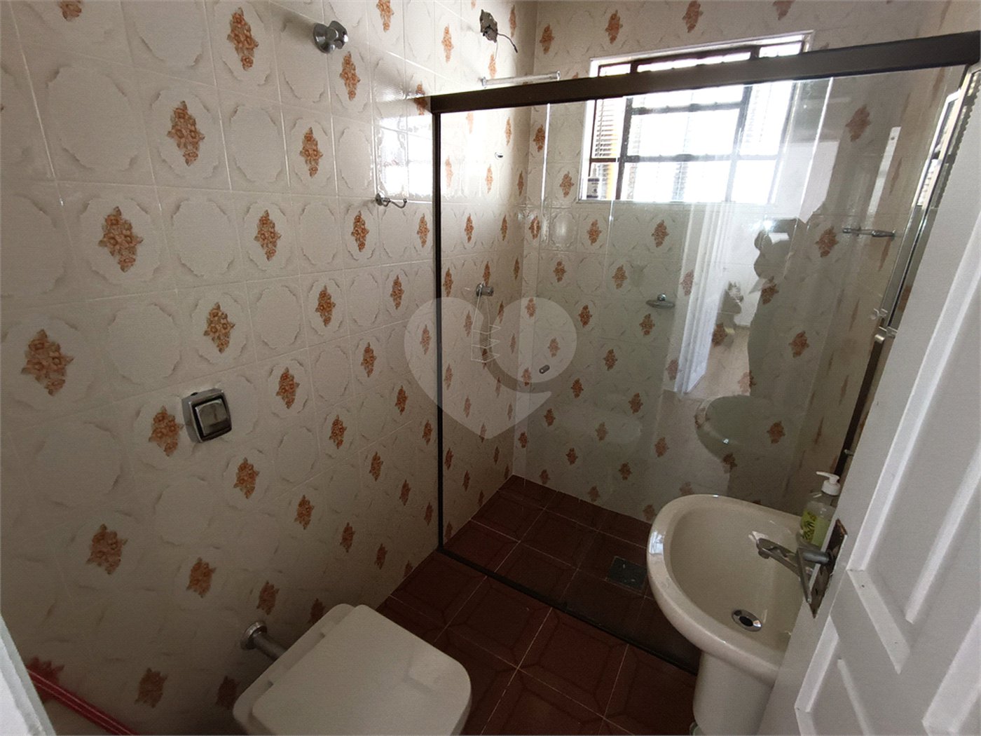 Casa para alugar com 3 quartos, sendo 1 suíte,  em Esplanada Mendes Moraes, São Roque, SP