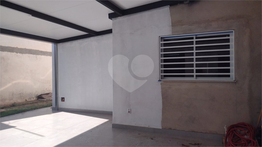 Casa à venda com 2 quartos, sendo 1 suíte, em Jardim Del Rei, Araraquara, SP