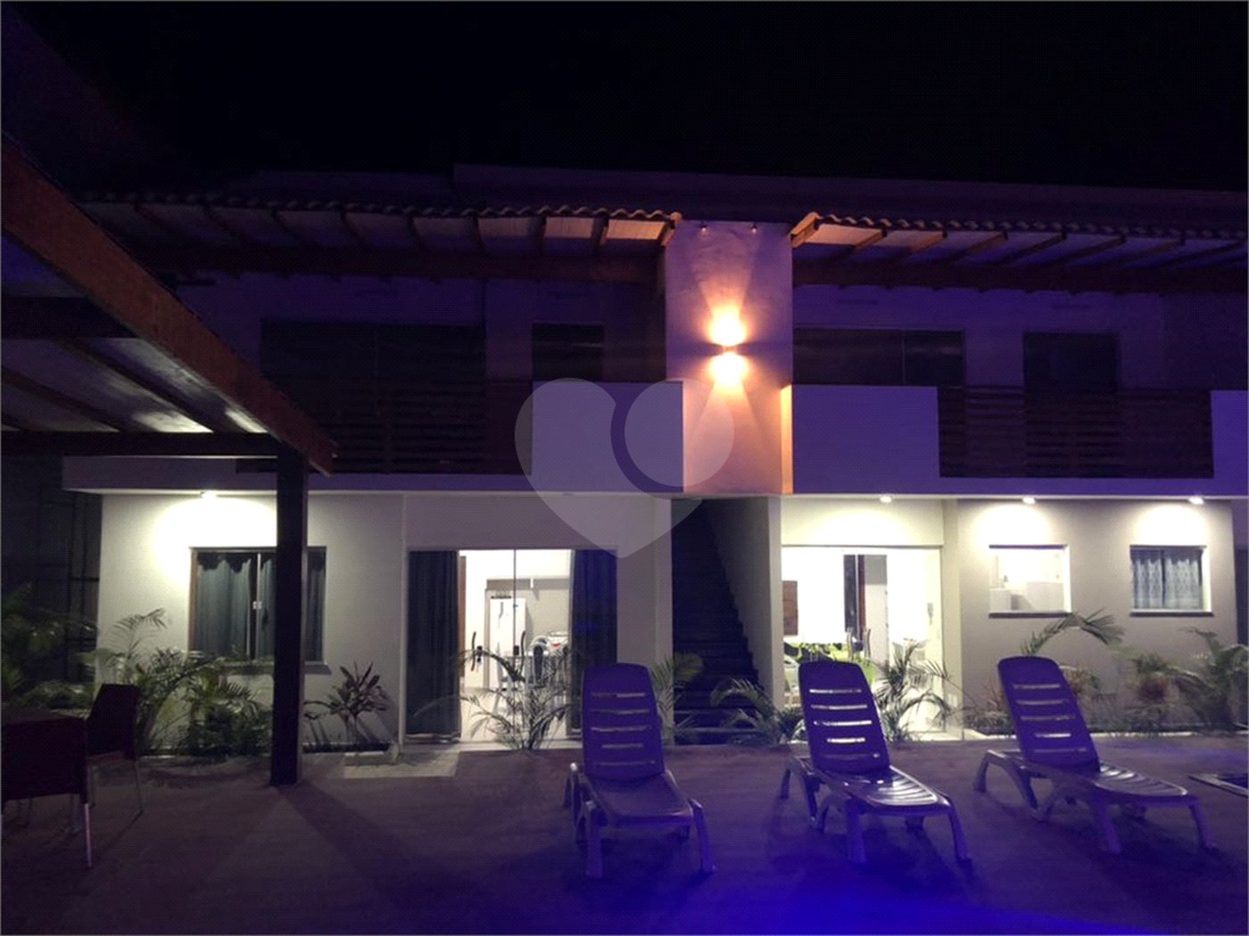Apartamento à venda com 1 quarto em Orla Norte, Porto Seguro, BA