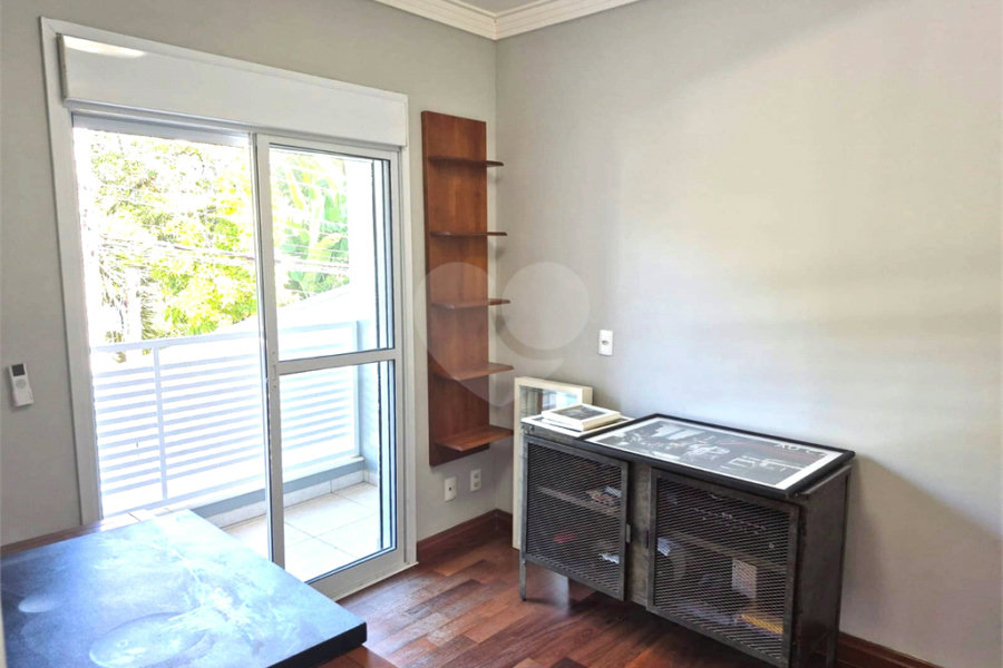 Casa para alugar com 5 quartos, sendo 4 suítes, no condomínio Colinas Japore, São Paulo - SP
