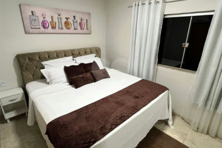 Casa à venda com 3 quartos, sendo 1 suíte, em Jardim Ibirapuera, Ponta Porã, MS