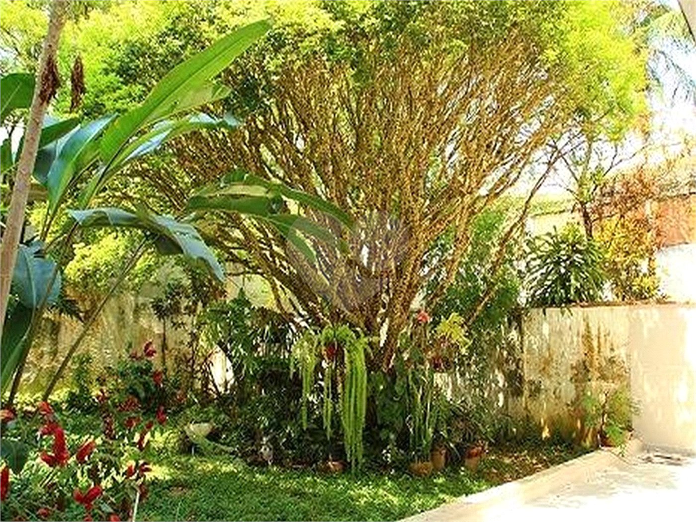 Sobrado à venda com 3 quartos, sendo 2 suítes, em Tremembé, São Paulo, SP