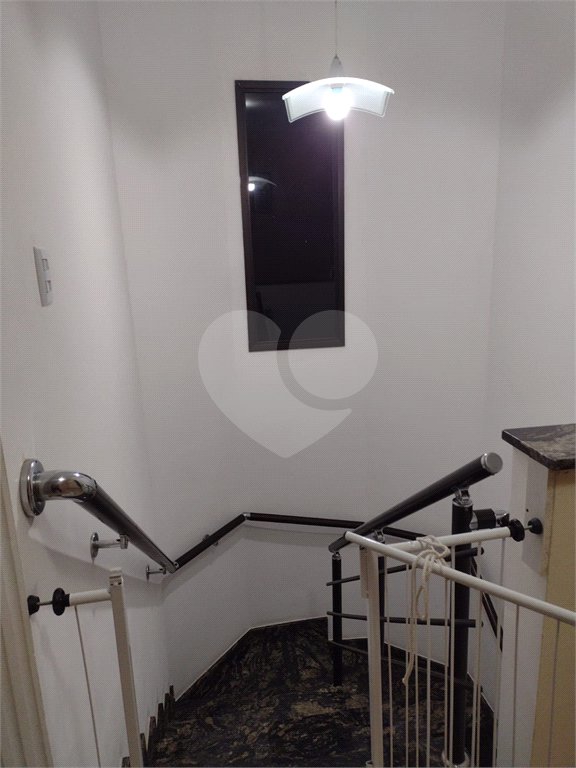 Sobrado à venda com 2 quartos, sendo 1 suíte, em Jardim Márcia, Suzano, SP