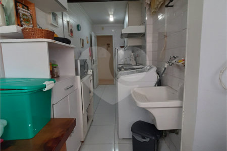 Apartamento à venda com 2 quartos em Moema, São Paulo, SP