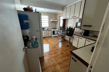 Apartamento à venda com 3 quartos, sendo 1 suíte, no Centro, Ribeirão Preto, SP