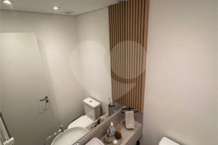 Apartamento à venda com 2 suítes em Vila Firmiano Pinto, São Paulo, SP