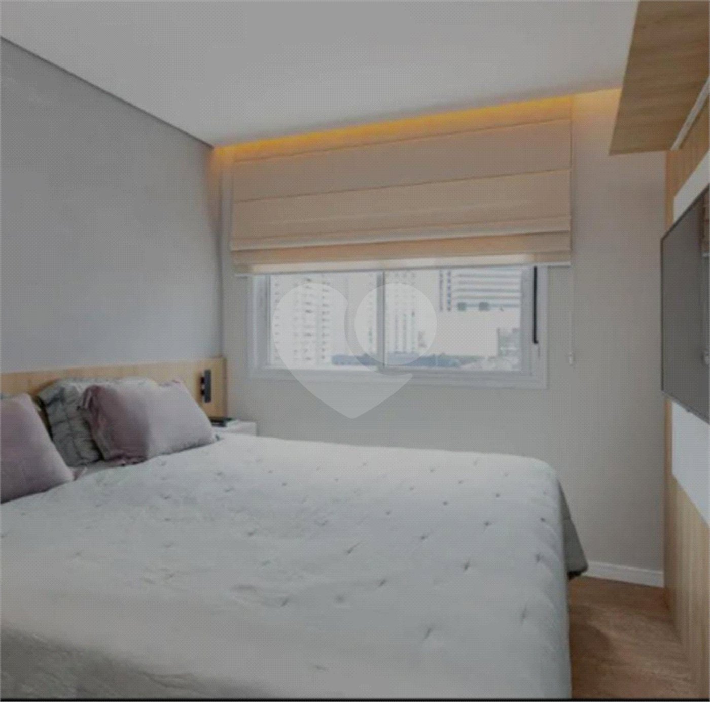 Apartamento à venda com 2 quartos, sendo 1 suíte,  em Chácara Santo Antônio, São Paulo, SP
