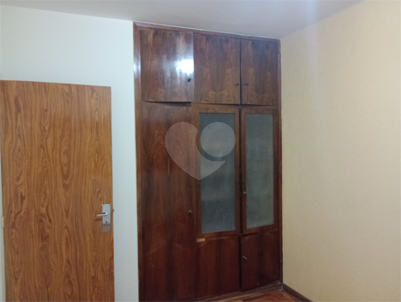 Casa à venda com 4 quartos, sendo 1 suíte, em Vila Rosa, Itapetininga, SP