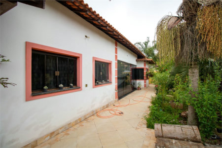 Casa à venda com 3 quartos, sendo 1 suíte,  em Alto da Serra (mailasqui), São Roque, SP