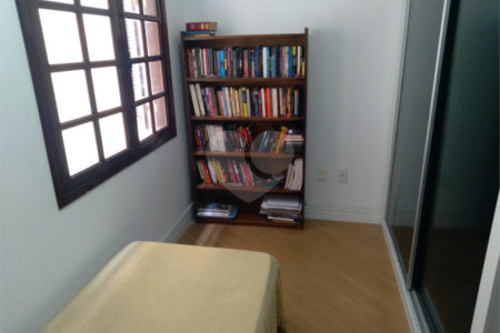 Sobrado à venda com 3 quartos em Jardim das Indústrias, São José dos Campos, SP