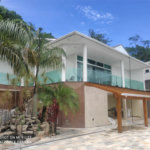 Casa à venda ou para alugar com 4 suítes no condomínio Alpes da Cantareira, Mairiporã - SP