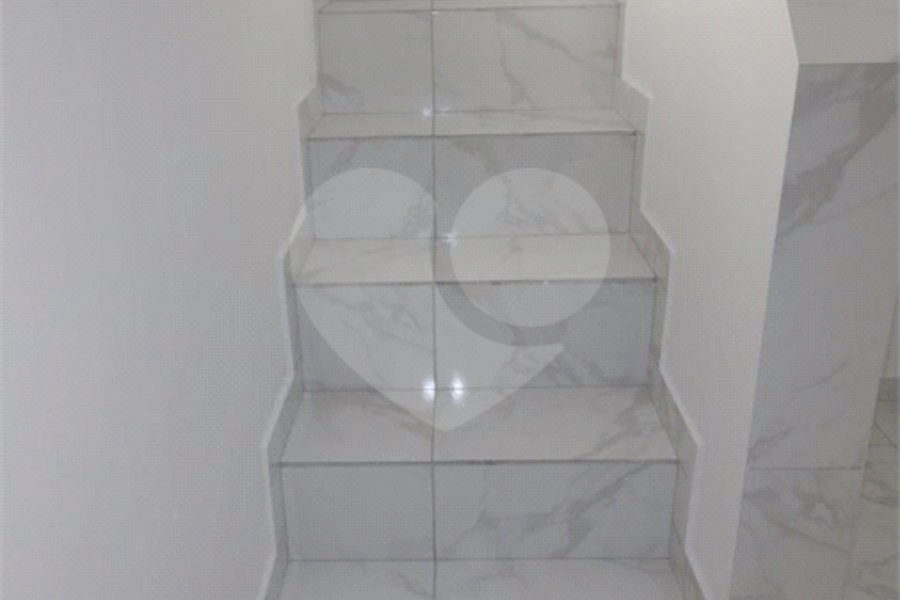 Sobrado à venda com 3 quartos, sendo 1 suíte, em Jaraguá, São Paulo, SP