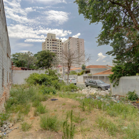 Terreno à venda em Cupecê, São Paulo, SP