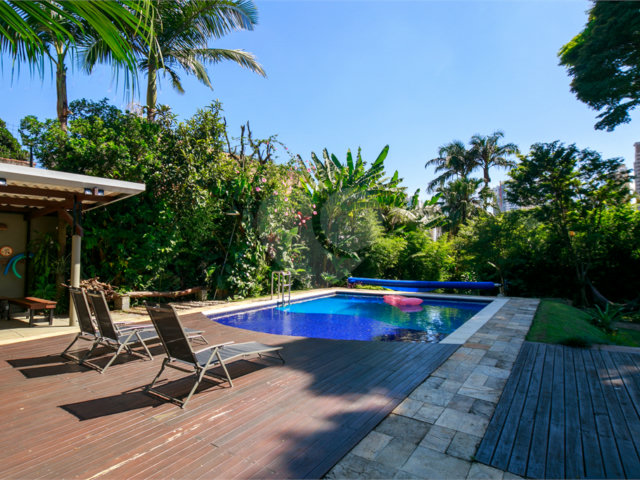 Casa Térrea à venda com 4 suítes em Brooklin Velho, São Paulo, SP