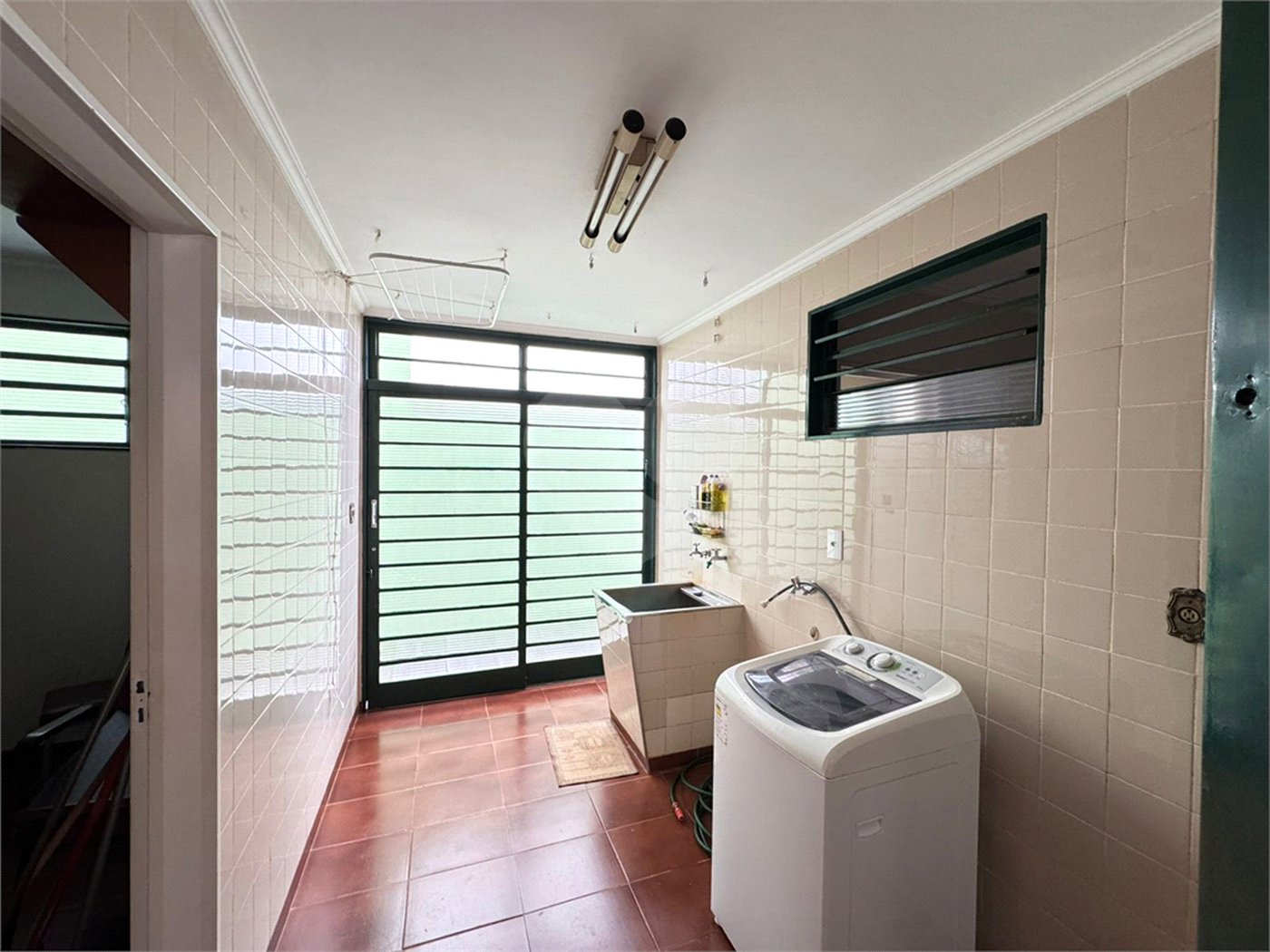 Casa à venda com 4 quartos, sendo 2 suítes, em Ribeirânia, Ribeirão Preto, SP