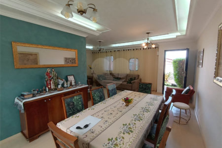 Casa à venda com 3 quartos, sendo 1 suíte, em Vila Rosa, Itapetininga, SP