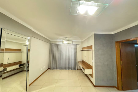 Apartamento à venda com 3 quartos, sendo 1 suíte,  em Jardim Paulista, Ribeirão Preto, SP