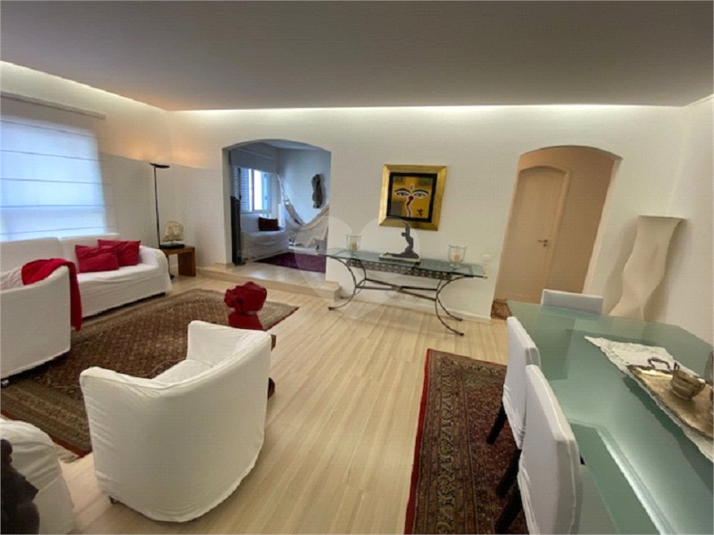 Apartamento à venda com 3 quartos, sendo 1 suíte, em Itaim Bibi, São Paulo, SP