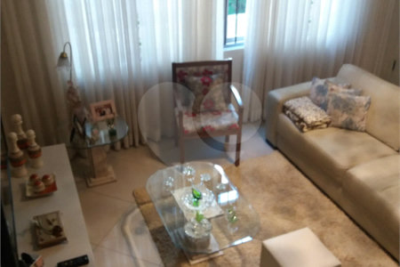 Sobrado à venda com 3 quartos, sendo 1 suíte, em Jardim Japão, São Paulo, SP