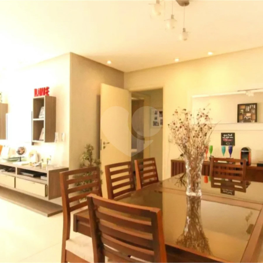 Apartamento à venda com 3 quartos, sendo 1 suíte, em Santana, São Paulo, SP