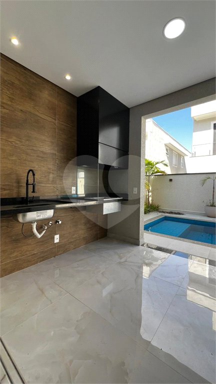 Casa à venda com 4 suítes no condomínio Bella Cittá Villagio I, Mogi das Cruzes - SP