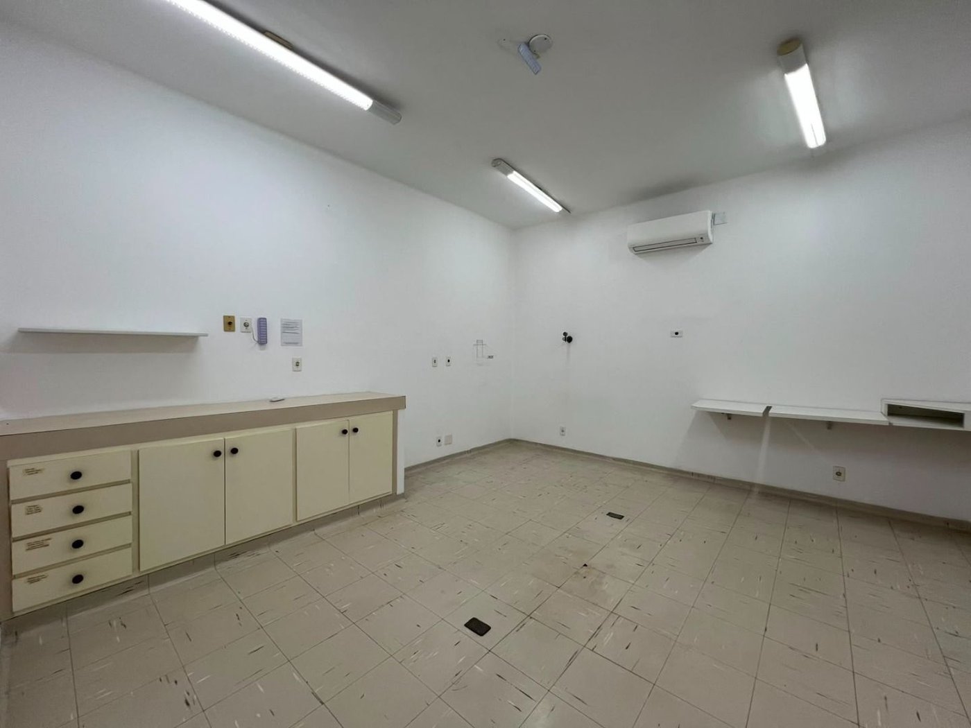 Casa para alugar, 305 m² por R$ 31.379,07 - Boqueirão - Santos/SP