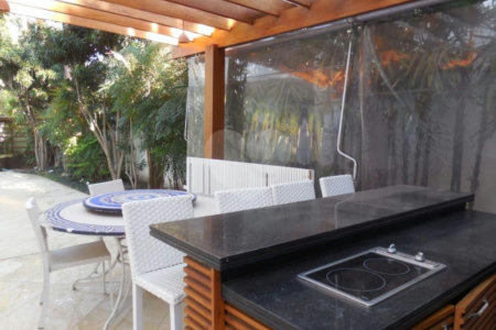 Casa à venda ou para alugar com 4 suítes no condomínio Villa Imperial, São Paulo - SP
