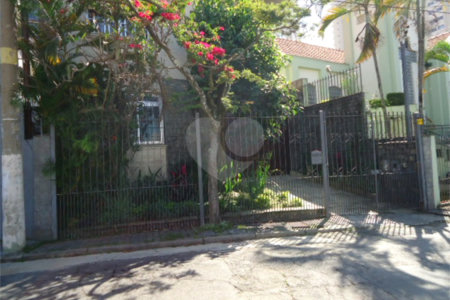 Sobrado à venda com 4 quartos em Santa Teresinha, São Paulo, SP
