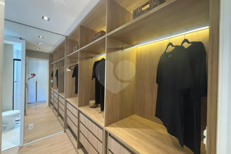 Apartamento à venda com 3 suítes em Vila Andrade, São Paulo, SP