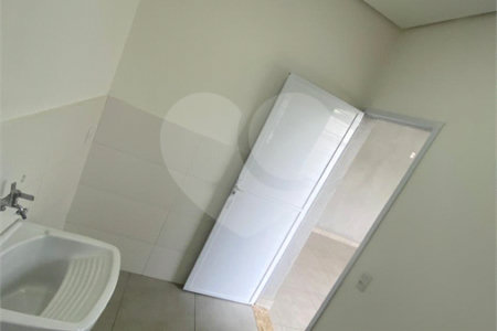 Casa à venda com 3 quartos, sendo 1 suíte,  no condomínio Terras do Vale, Caçapava - SP