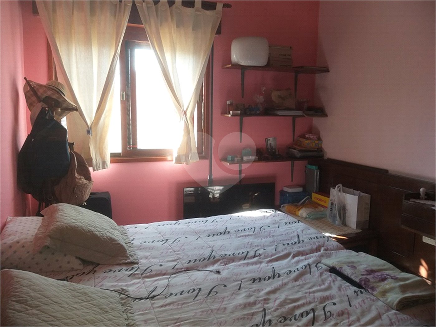 Casa à venda com 4 quartos, sendo 1 suíte, em Vila Galvão, Guarulhos, SP