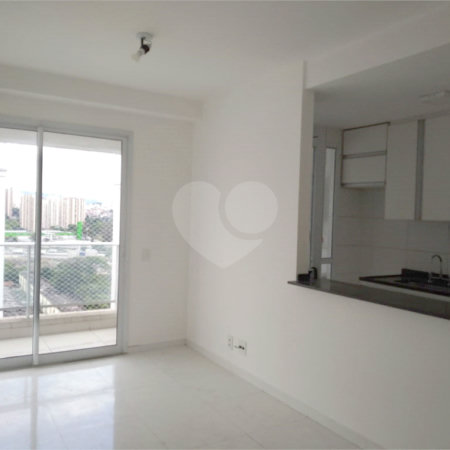 Apartamento para alugar com 2 quartos em Vila Anastácio, São Paulo, SP