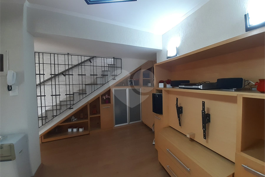 Casa à venda com 4 quartos, sendo 2 suítes,  em Jardim Floresta, São Paulo, SP