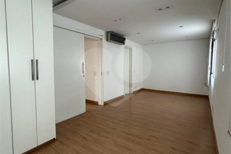 Apartamento à venda com 2 quartos, sendo 1 suíte, em Santa Cecília, São Paulo, SP