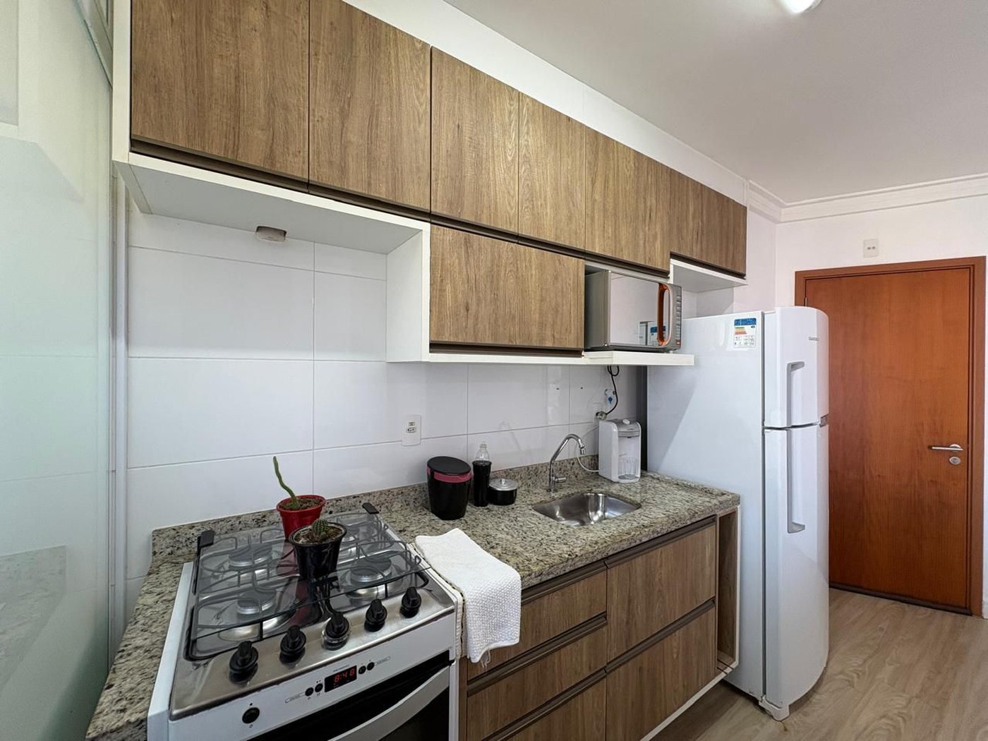 Apartamento com 2 dormitórios à venda, 65 m² por R$ 650.000,00 - Boqueirão - Santos/SP