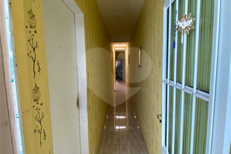 Sobrado à venda com 4 quartos em Eldorado, São Paulo, SP