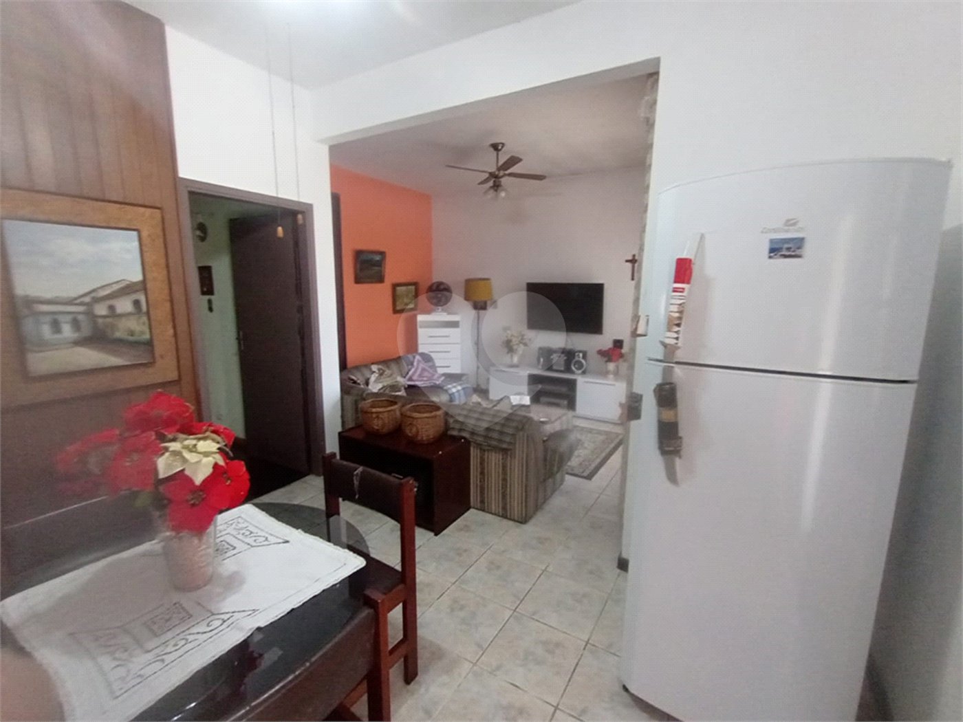 Casa à venda com 3 quartos, sendo 1 suíte,  no Centro, Mogi das Cruzes, SP