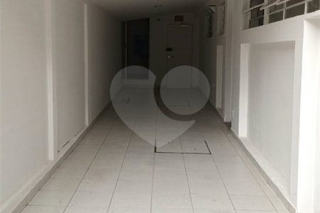 Casa à venda ou para alugar com 6 quartos, sendo 4 suítes,  em JARDIM GUEDALA, São Paulo, SP