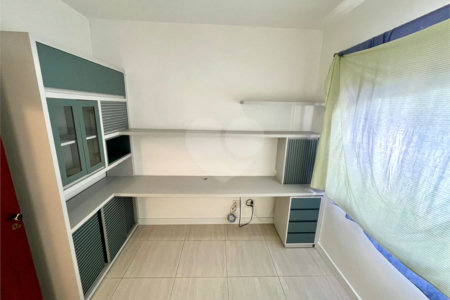 Casa Térrea à venda com 3 quartos, sendo 1 suíte,  em Cidade Universitária, Campinas, SP