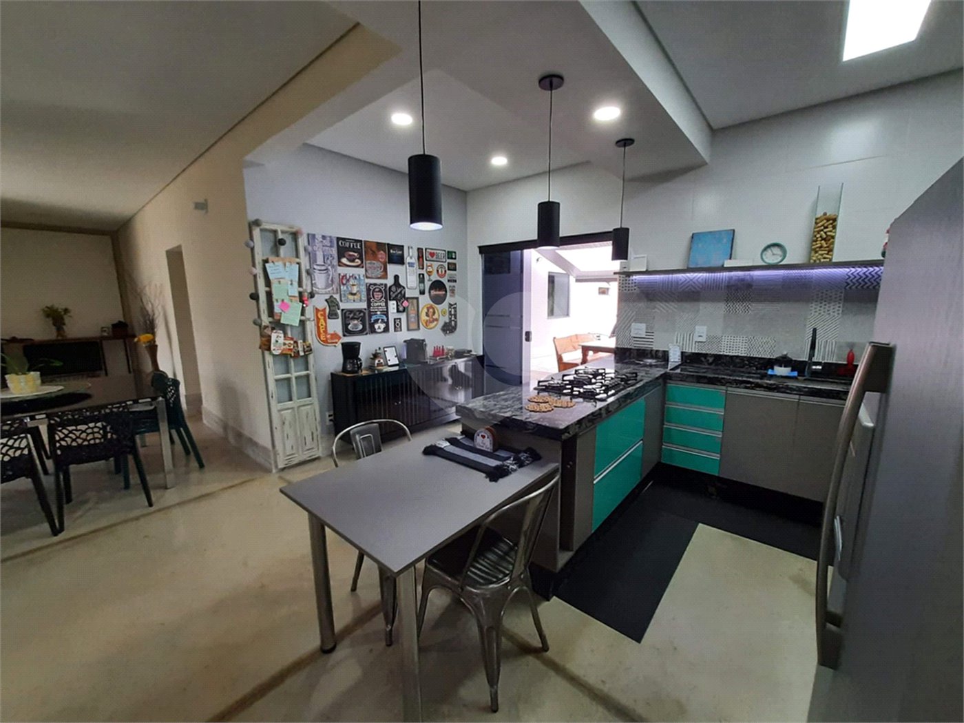 Terreno à venda com 3 quartos, sendo 1 suíte, no condomínio Portal Ouro Verde, Atibaia - SP