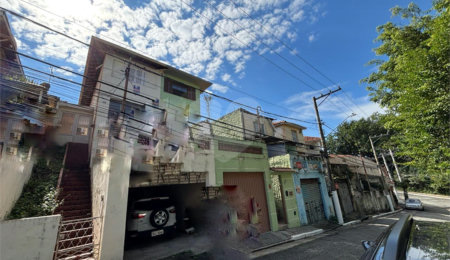 Sobrado à venda com 2 quartos em Parada Inglesa, São Paulo, SP